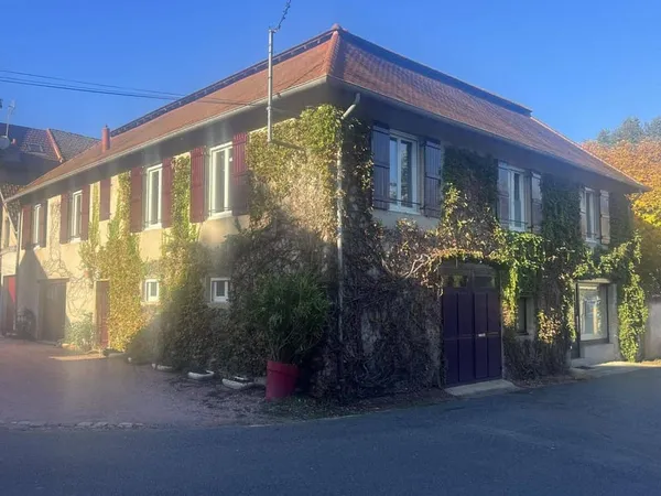 Maison de ville 8 pièces 245 m²