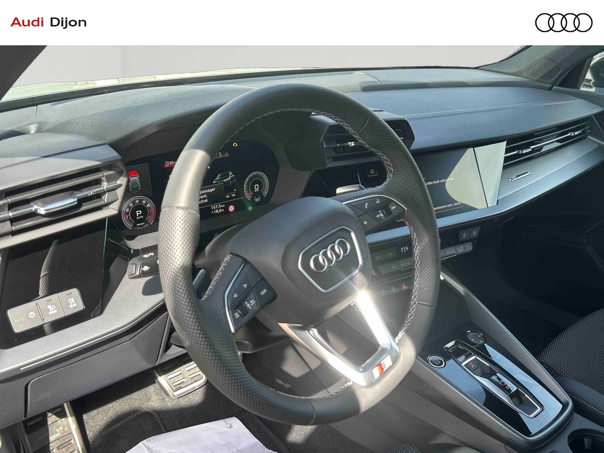 Audi A3 Sportback TFSI Mild Hybrid 150 S tronic 7 — photo 10