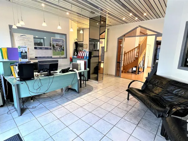 Vente Local d'activités 116 m²