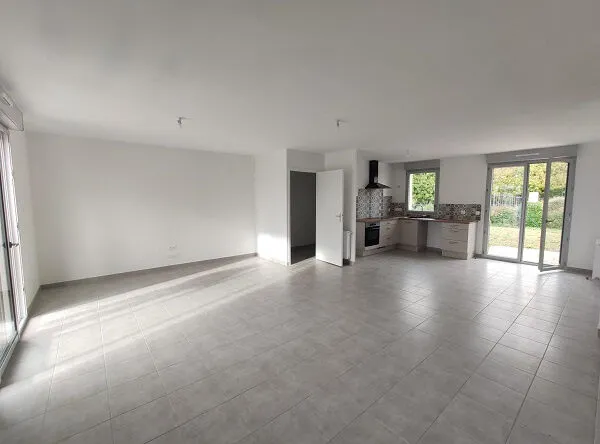 Maison St Dye Sur Loire 4 piece(s) 91 m2