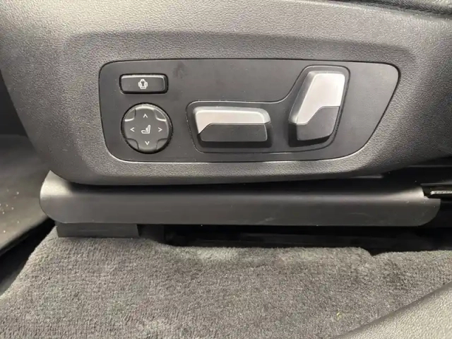 Bmw X3 sdrive18d 150ch bva8 — photo 6