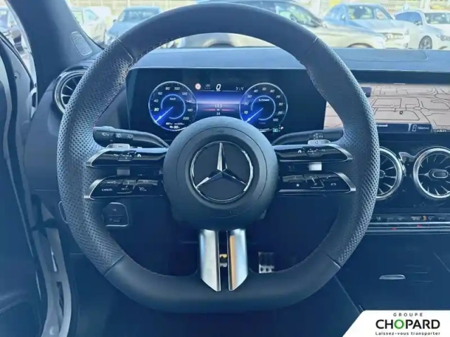 Mercedes Eqa 250+ — photo 39