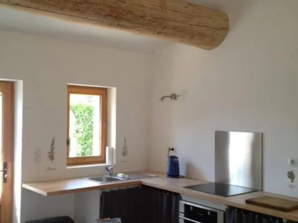 Maisonnette 10 mn de Montelimar jardin