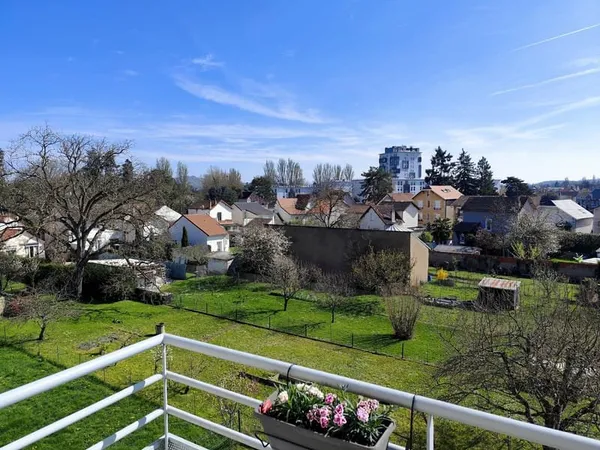 Appartement T3 LOUE - 64M2 - Bellerive sur Allier