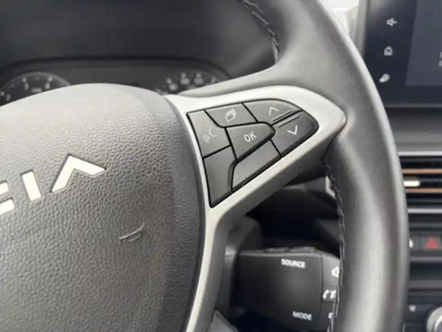 Dacia Sandero 1.0 eco-g 100ch stepway extreme + -24 — photo 10