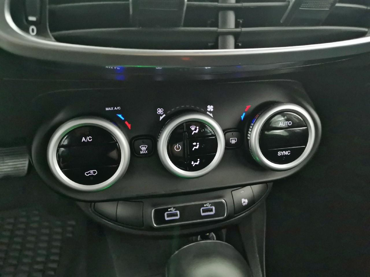 Fiat 500X 1.5 firefly 130 ch s/s dct7 hybrid dolcevita 500x — photo 32