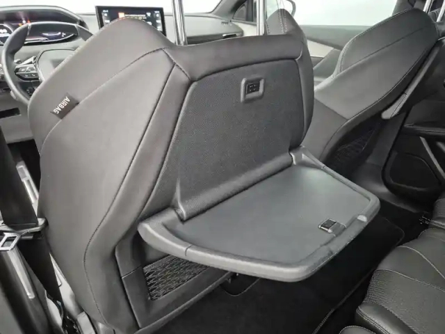 Peugeot 5008 puretech 130ch s&amp;s eat8 — photo 36