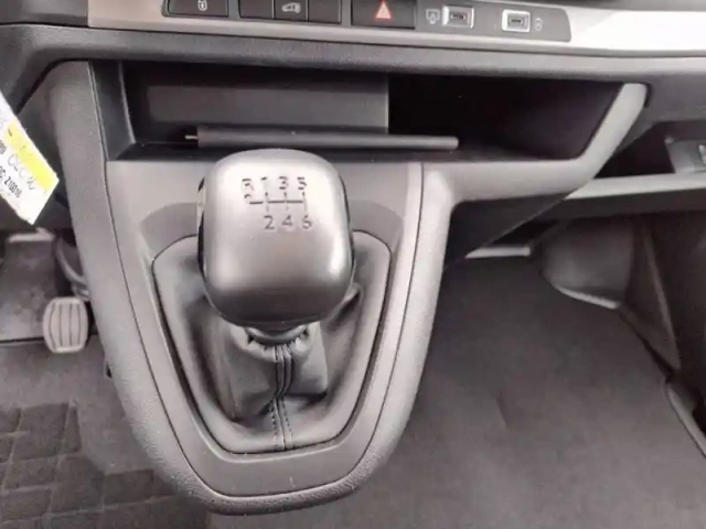 Opel Vivaro fgn taille m bluehdi 120 s&amp;s bvm6 — photo 42