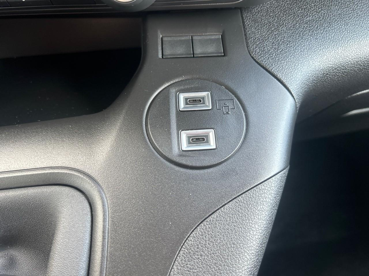 Citroën Berlingo m diesel 100ch — photo 24