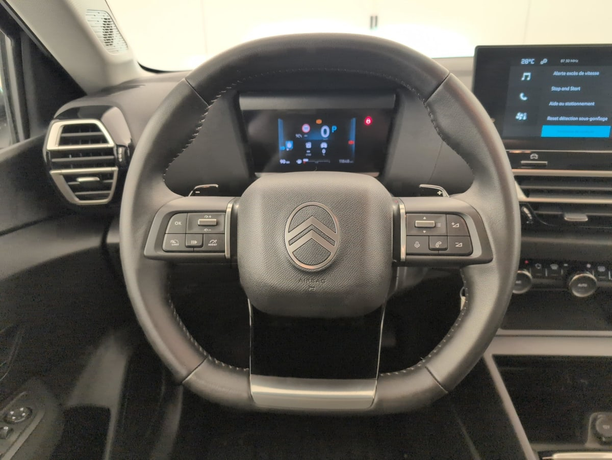 Citroën C4 — photo 14