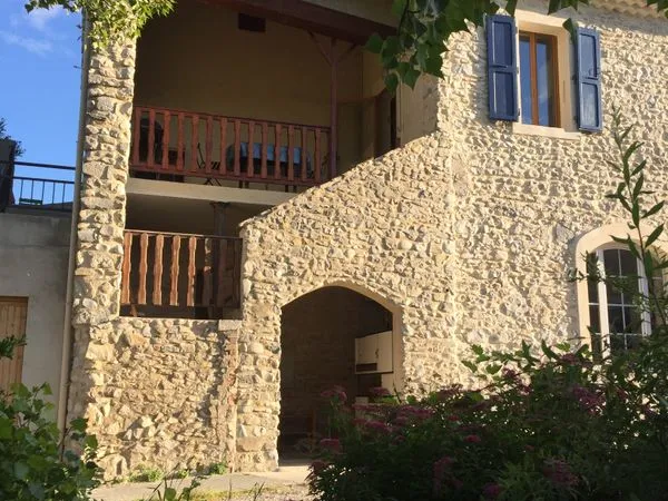 Location gite meublé 45m2 3/6 mois