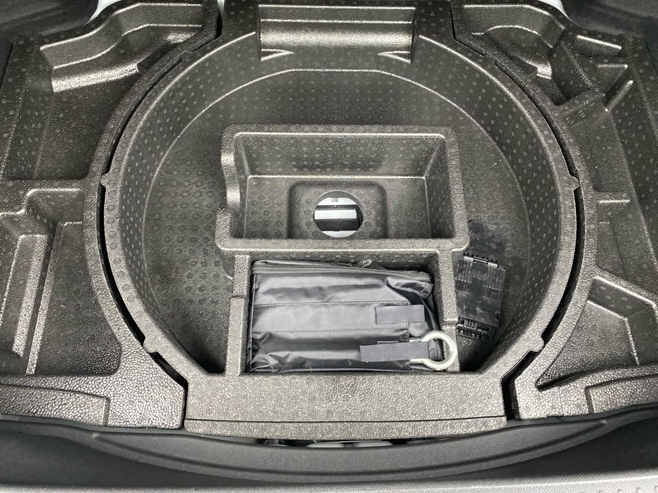 Ds Ds 4 bluehdi 130 eat8 etoile - alcantara — photo 16