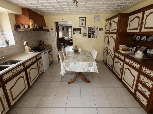 Maison 250 m2 10 pièces