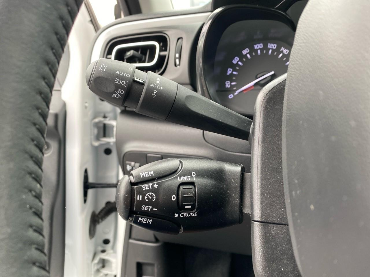 Citroën C3 1.5 bluehdi 100ch s&s shine e6.d — photo 15