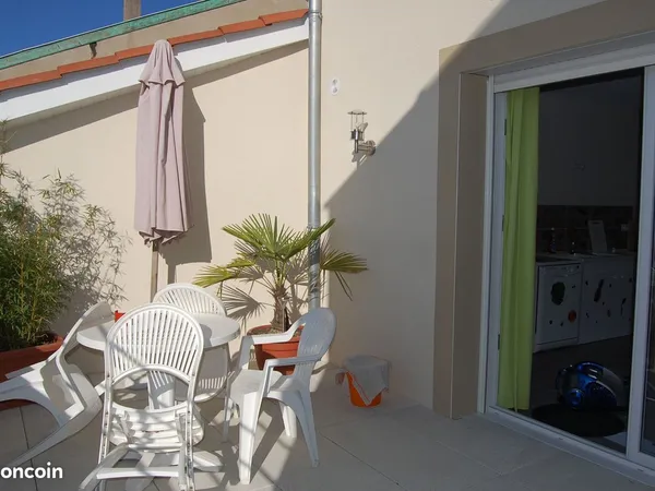 Appartement T2 de 57 m² avec terrasse de 17 m² à Duerne