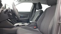 Peugeot 2008 SUV 2008 Style PureTech 130 S&S EAT8 — photo 9