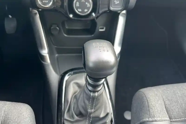 Citroën C3 Aircross puretech 110 s&amp;s bvm6 — photo 18