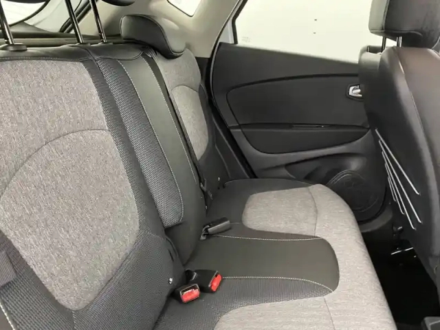 Renault Captur tce 90 energy — photo 6