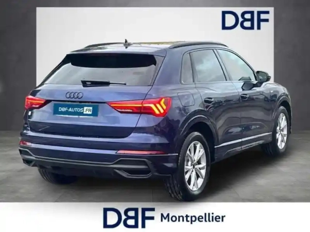 Audi Q3 35 tfsi 150 ch s tronic 7 s line plus — photo 5