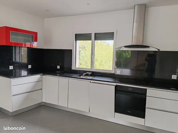 Appartements à loué 1300