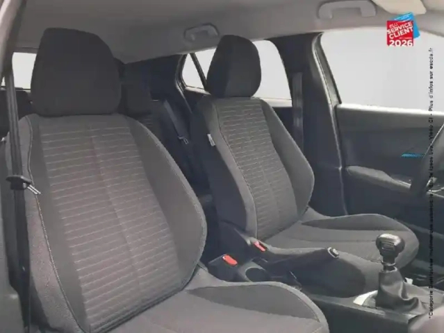 Peugeot 2008 1.2 puretech 100ch s&amp;s style — photo 5