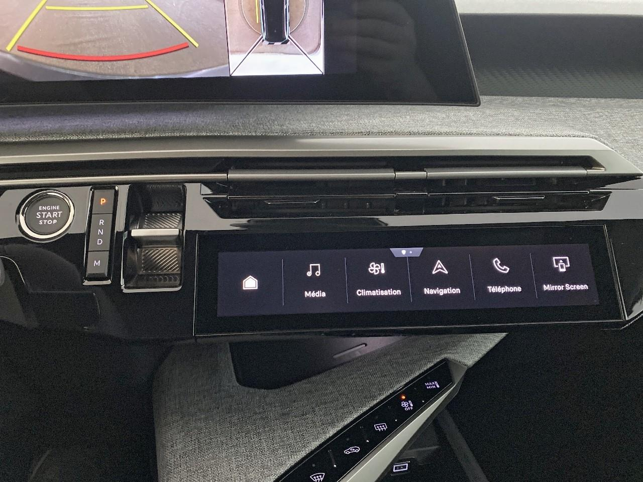 Peugeot 5008 hybrid 145 ch e-dcs6 allure — photo 17