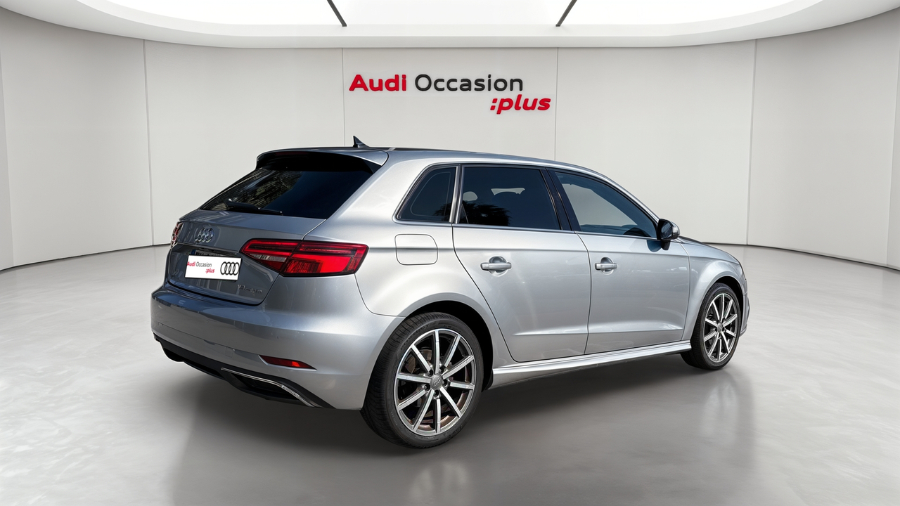 Audi A3 Sportback 40 e-tron 204 S tronic 6 — photo 5