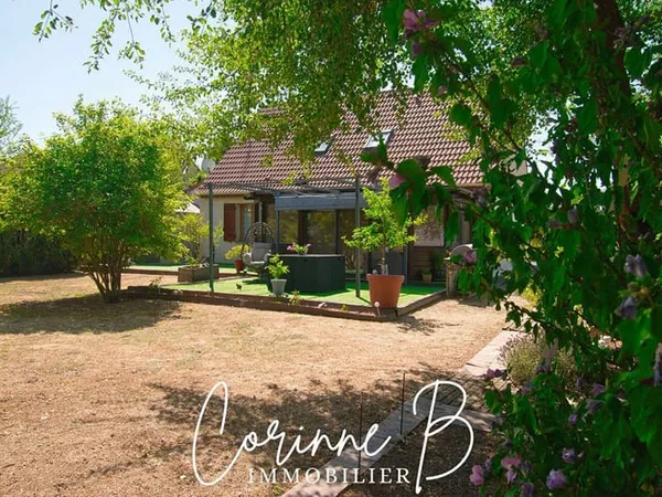 Maison 8 pièces 136 m²