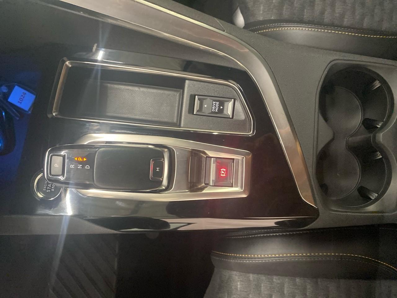 Peugeot 3008 puretech 130ch s&s eat8 roadtrip — photo 25