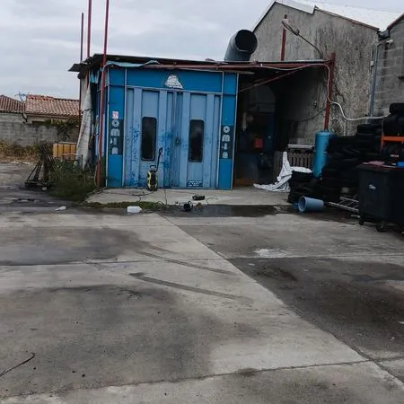 Je loue local de carrosserie avec tout le matériel complet
