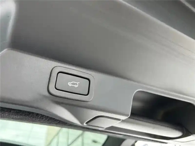 Land Rover Range Rover mark ix p400e phev 2.0l 404ch — photo 33