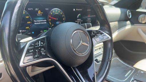 Mercedes Classe E 300 e 320 EQ Power 9G-TRONIC - Avantgarde Line – 2021 – 143672 km – Hybride rechargeable – Boîte Automatique — photo 11