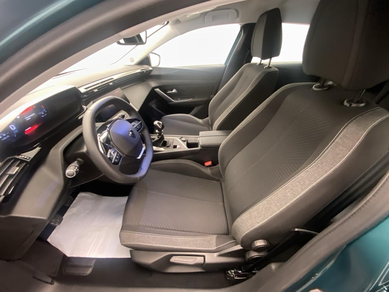Peugeot 308 sw puretech 130ch s&s bvm6 active pack — photo 9