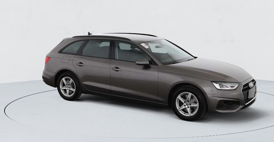 Audi A4 Avant — photo 10