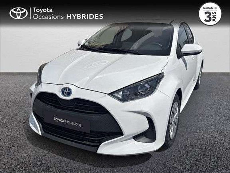 Toyota YARIS Toyota Yaris 116h Dynamic 5p MC24 — photo 1