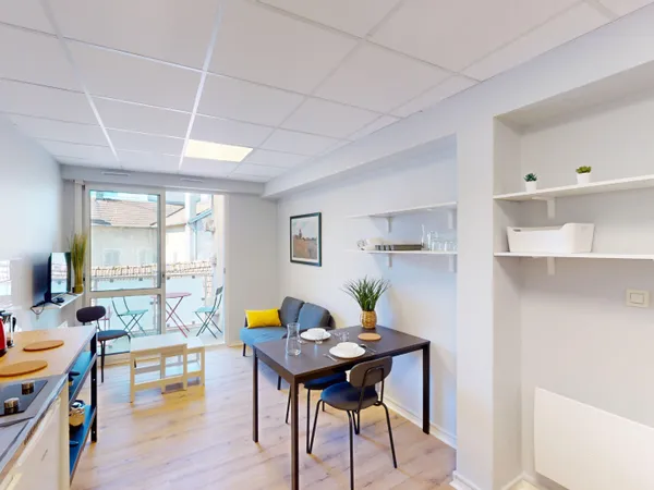 Appartement Oyonnax 1 pièce(s) 33.50 m²