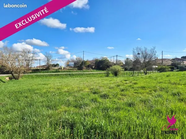 Terrain 1360 m² Le Burgaud