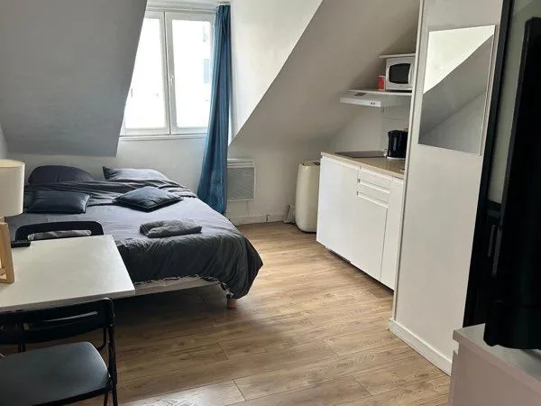 Paris 11ème appartement refait à neuf