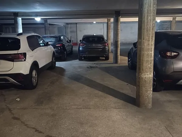 Place de parking sécurisée en sous-sol - secteur Baille / Conception