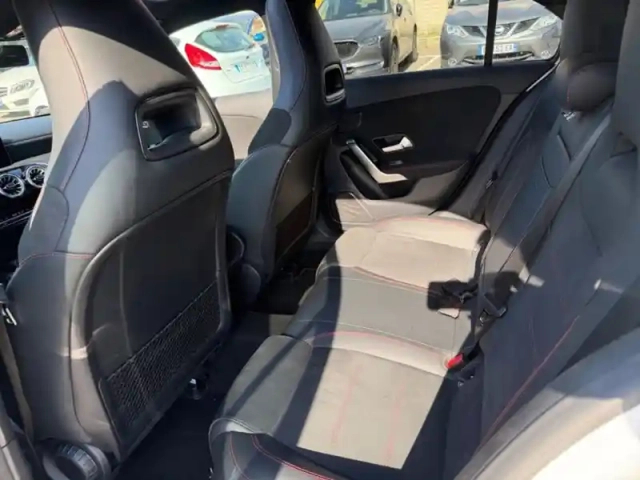 Mercedes Classe A 200 d amg line — photo 6