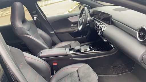 Mercedes Classe A 200 163 7G-DCT - Amg Line + – 2019 – 53175 km – Essence – Boîte Automatique — photo 26