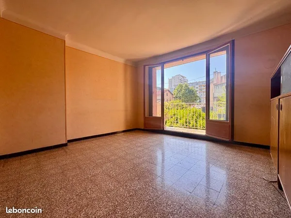 Appartement t3 balcon expo sud