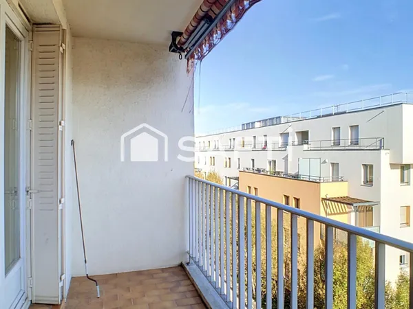 T3 aux volumes généreux avec balcon sans vis-à-vis
