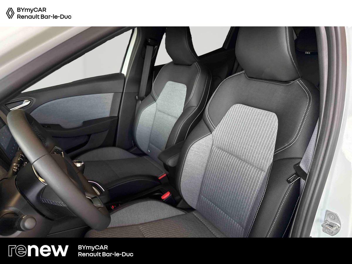 Renault Clio TCe 90 ch GSR2 — photo 11