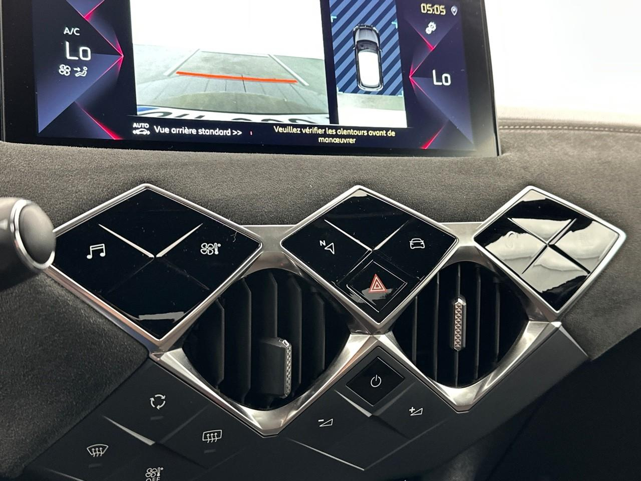 Ds Ds 3 crossback puretech 130 eat8 performance line+ — photo 28