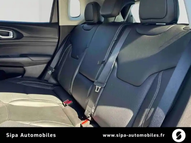 Jeep Compass 1.5 turbo t4 130 ch bvr7 e-hybrid — photo 12
