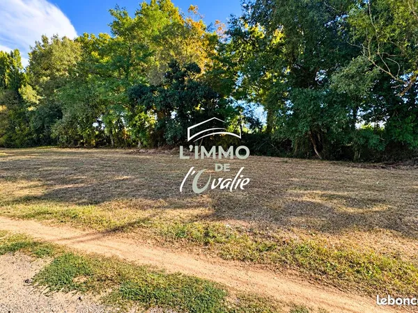 Terrain 1300 m² SAINT JORY