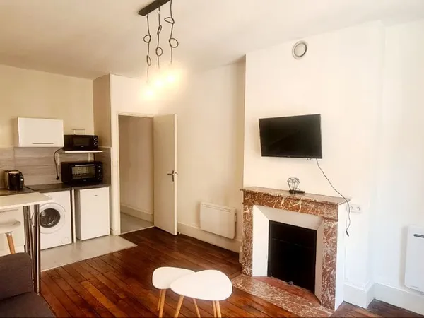 Appartement type 2 proche préfecture