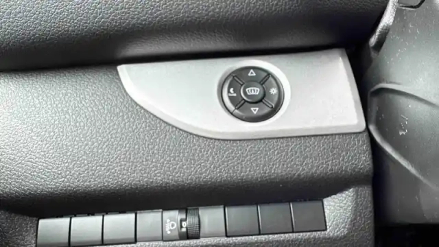 Opel Zafira life l2 1.5 diesel 120 ch — photo 26