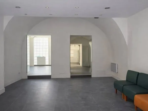 Bureaux 71 m²